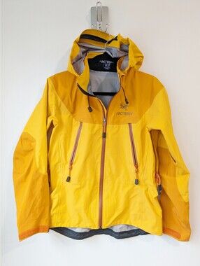Arc'teryx | Jackets & Coats | Arcteryx Womens Atrel Hooded Shacket